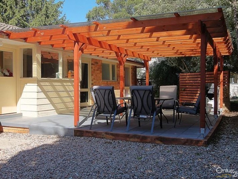 3 Kitchener Avenue, Wentworth Falls NSW 2782