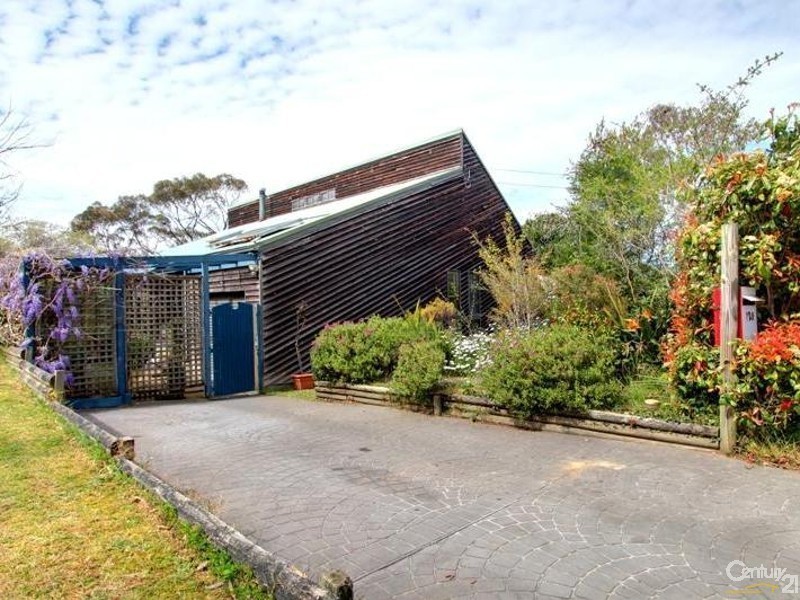 120 Valley Road, Hazelbrook NSW 2779