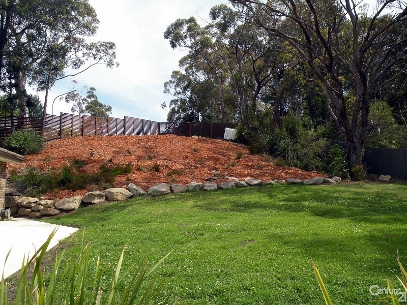8 Caratel Avenue, Hazelbrook NSW 2779