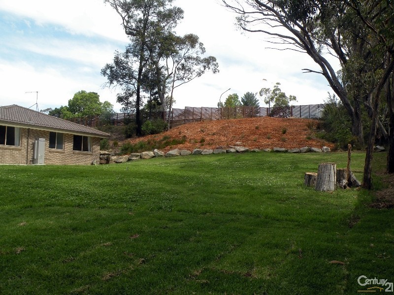 8 Caratel Avenue, Hazelbrook NSW 2779