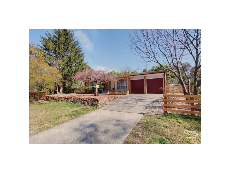 3 Kitchener Avenue, Wentworth Falls NSW 2782