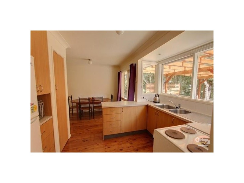 3 Kitchener Avenue, Wentworth Falls NSW 2782