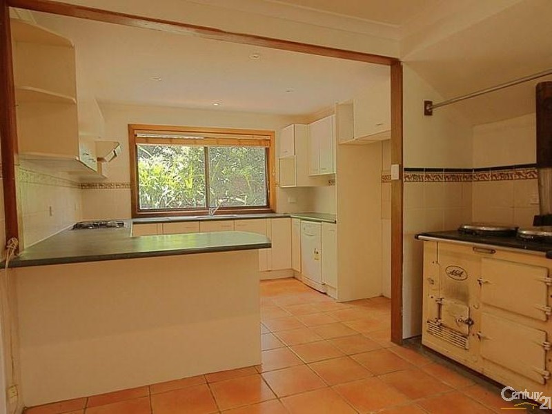 15 Park Road, Woodford NSW 2778