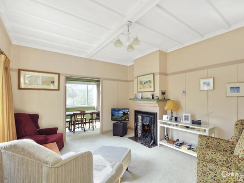 11 Mort Street, Katoomba NSW 2780