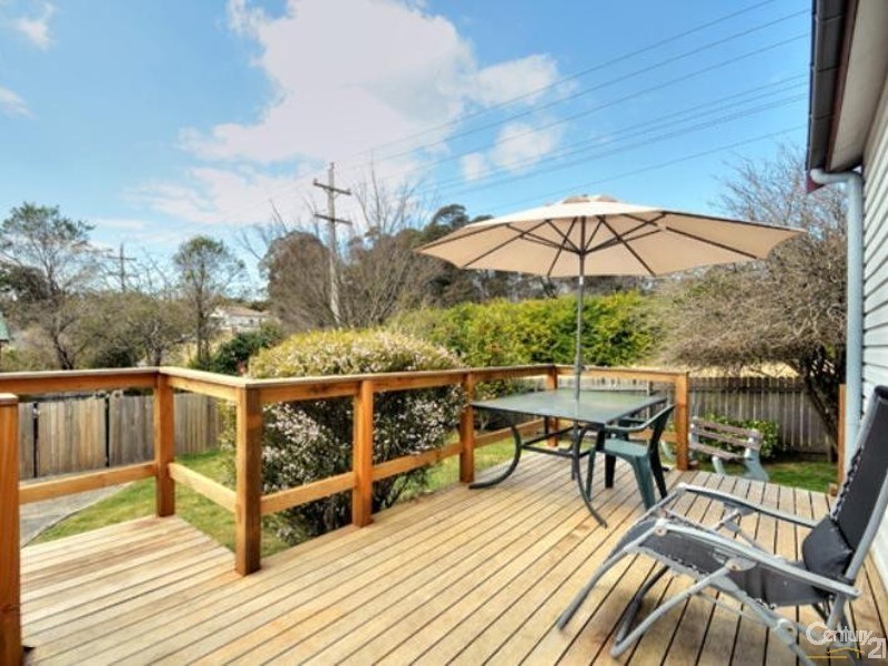 11 Mort Street, Katoomba NSW 2780