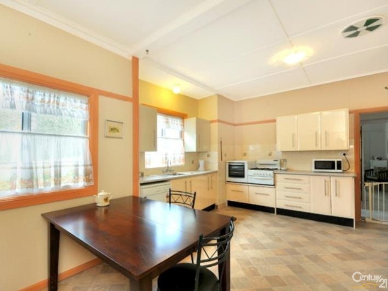 11 Mort Street, Katoomba NSW 2780