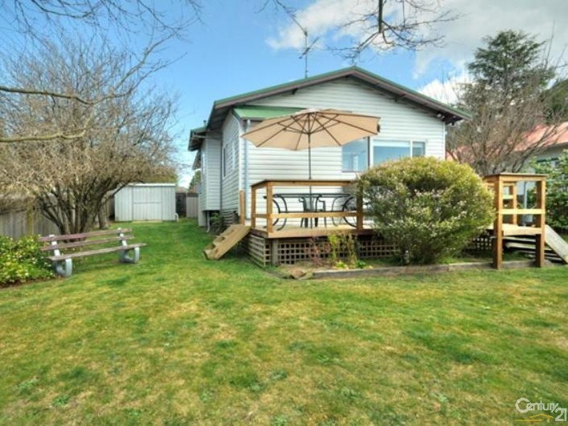 11 Mort Street, Katoomba NSW 2780