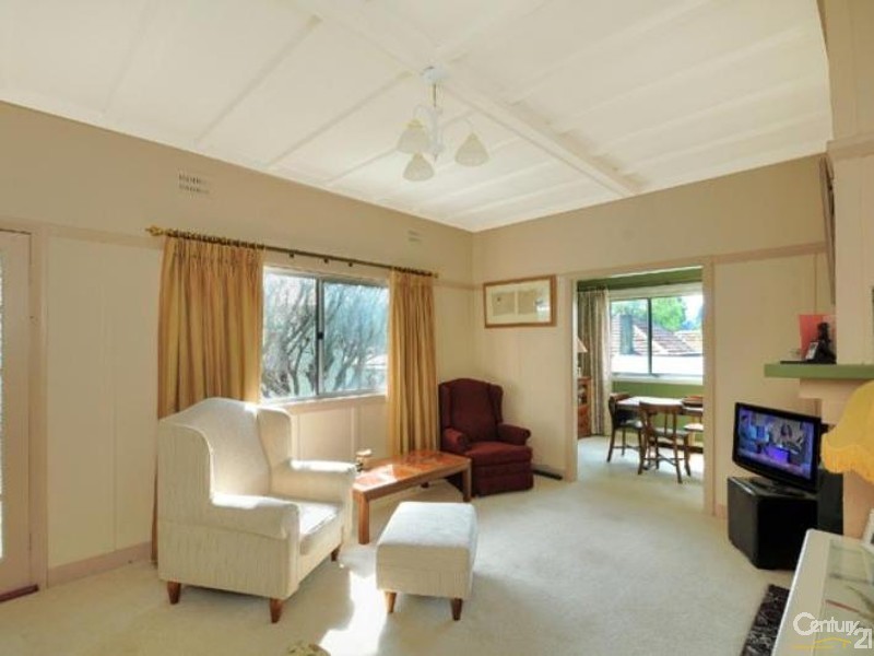 11 Mort Street, Katoomba NSW 2780