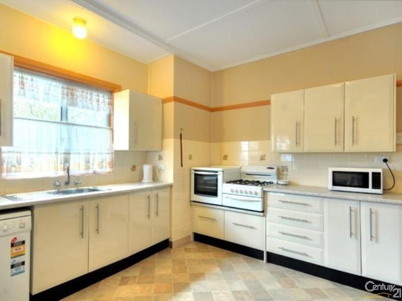 11 Mort Street, Katoomba NSW 2780