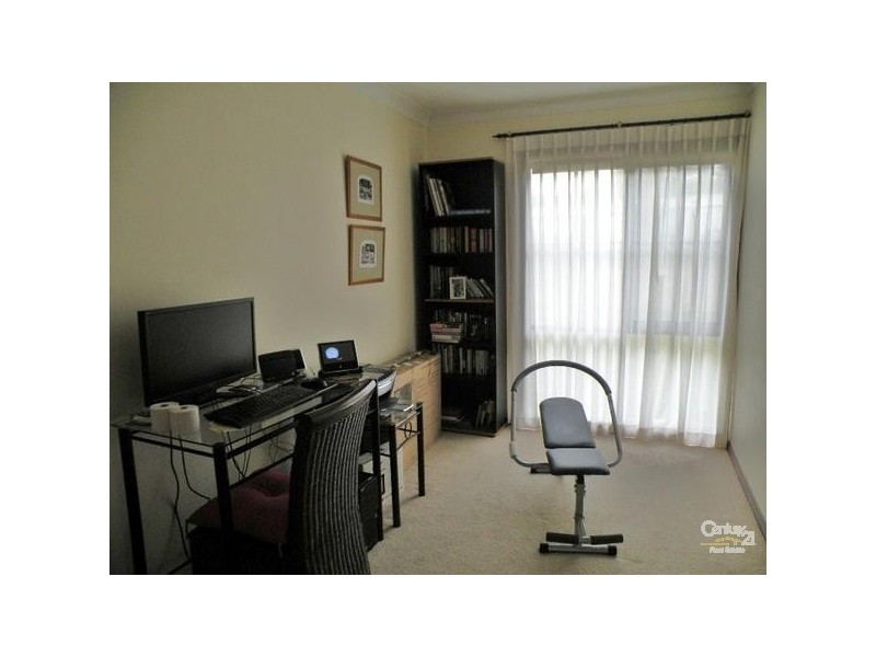 22 Riches Avenue, Woodford NSW 2778