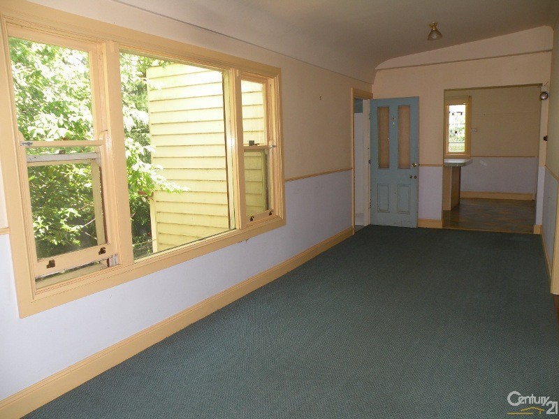 9 Benang Street, Lawson NSW 2783