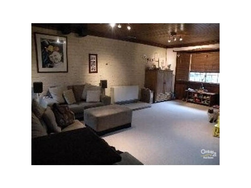 89 LEUMEAH ROAD, Woodford NSW 2778