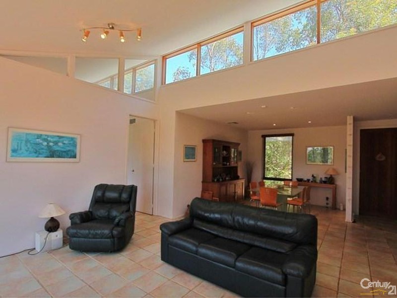 64 Coolabah Road, Valley Heights NSW 2777