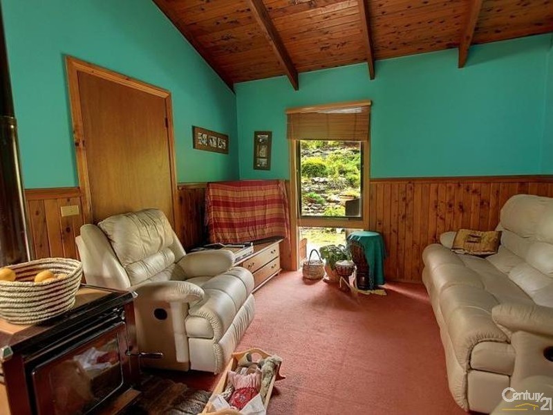 122 Winbourne Road, Hazelbrook NSW 2779