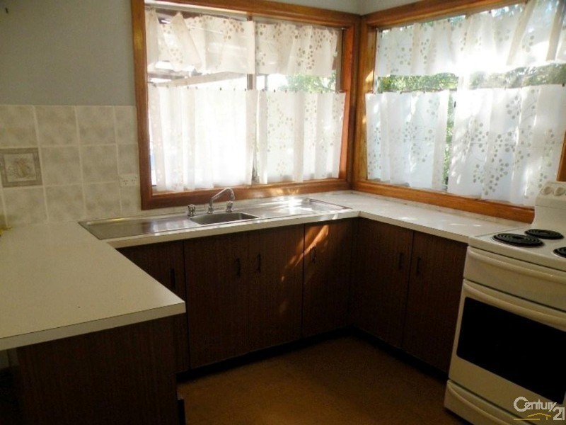 7 Hilltop Avenue, Hazelbrook NSW 2779