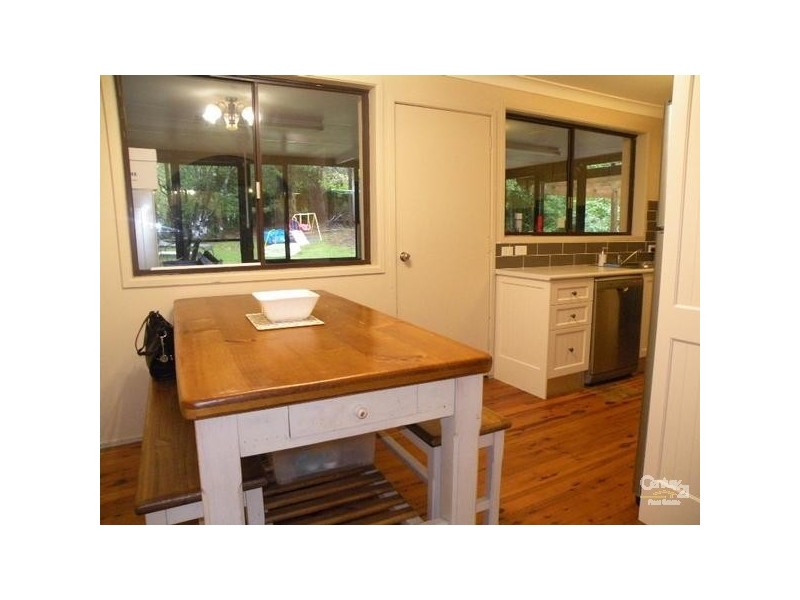 23 Hall Parade, Hazelbrook NSW 2779