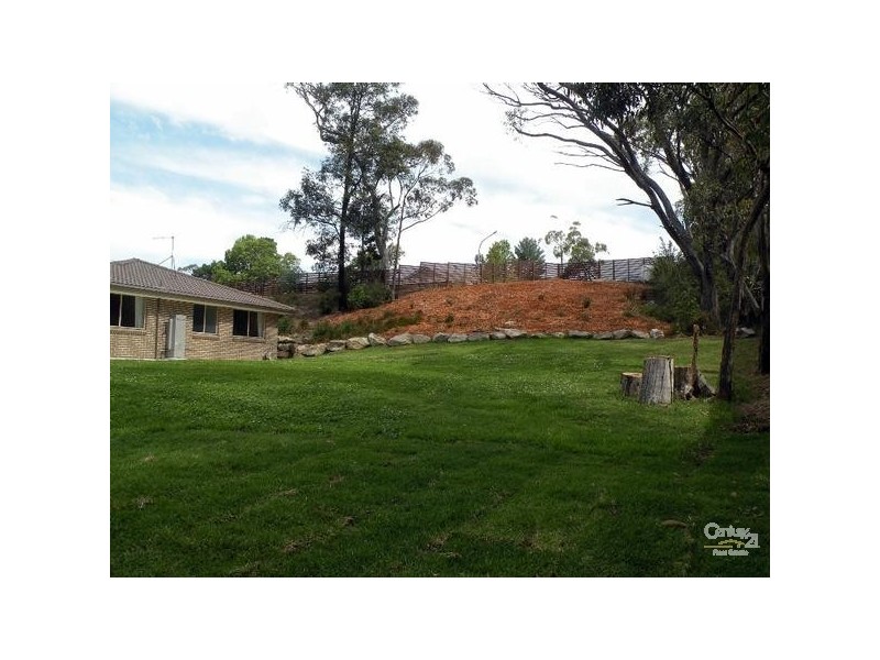 8 Caratel Avenue, Hazelbrook NSW 2779