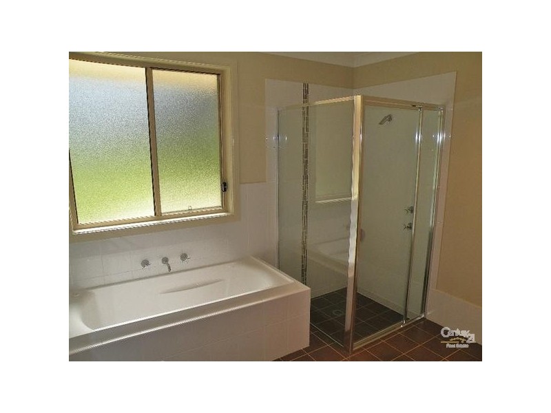 8 Caratel Avenue, Hazelbrook NSW 2779