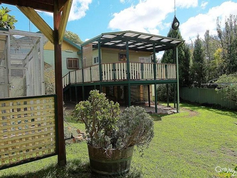 9 Burford Street, Hazelbrook NSW 2779