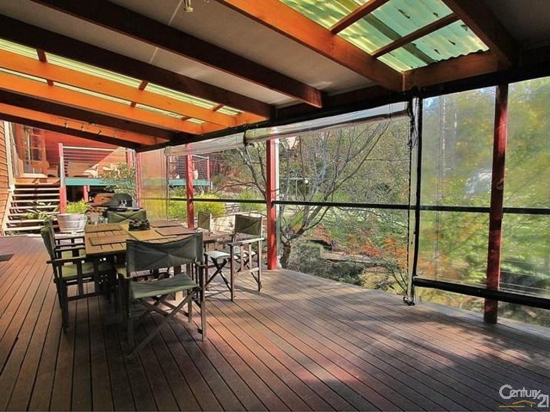 6 Talbot Road, Hazelbrook NSW 2779