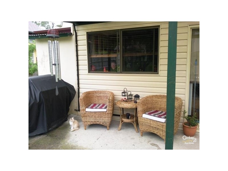 4 Oaklands Road, Hazelbrook NSW 2779