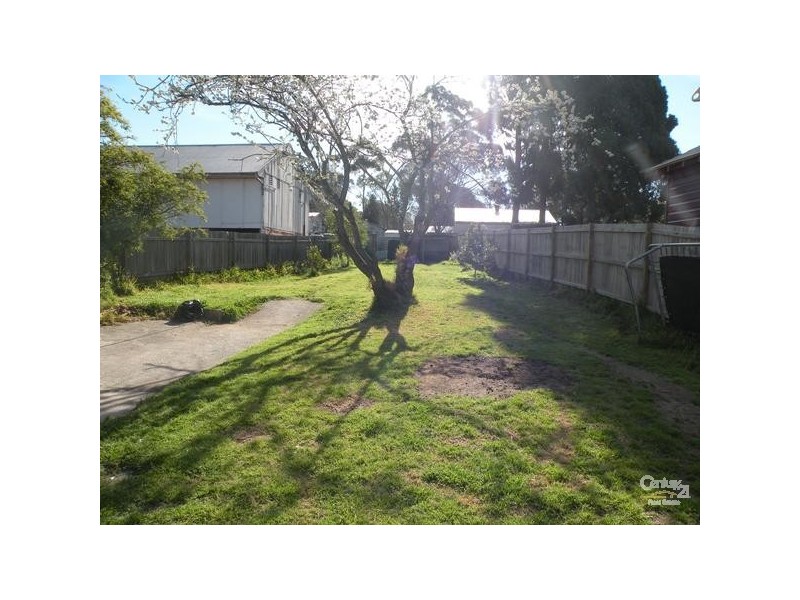 4 Oaklands Road, Hazelbrook NSW 2779