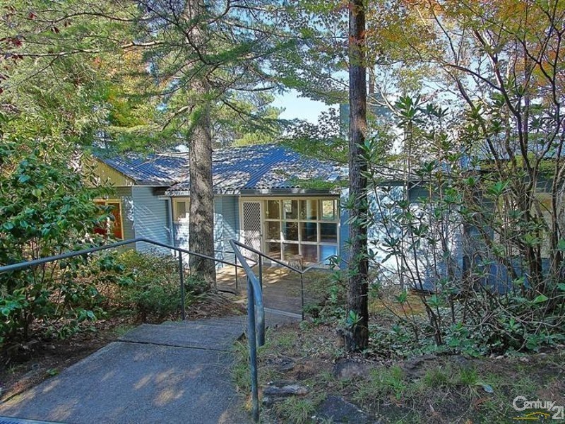 20 Asquith Avenue, Wentworth Falls NSW 2782