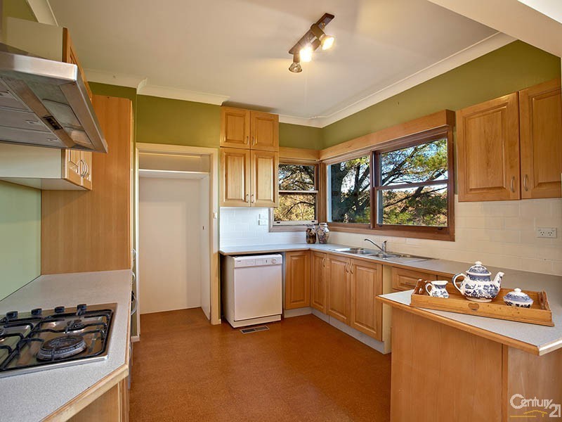 20 Asquith Avenue, Wentworth Falls NSW 2782