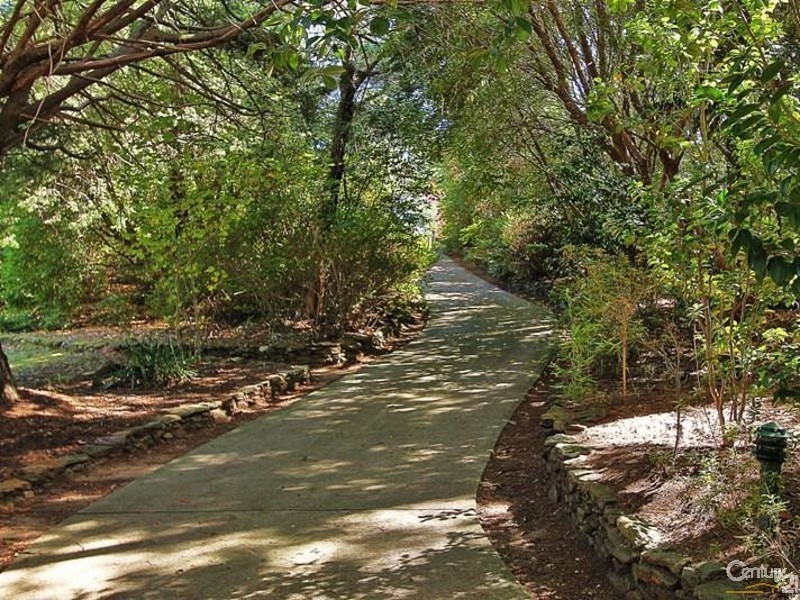 20 Asquith Avenue, Wentworth Falls NSW 2782