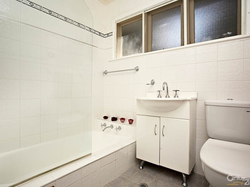 20 Asquith Avenue, Wentworth Falls NSW 2782