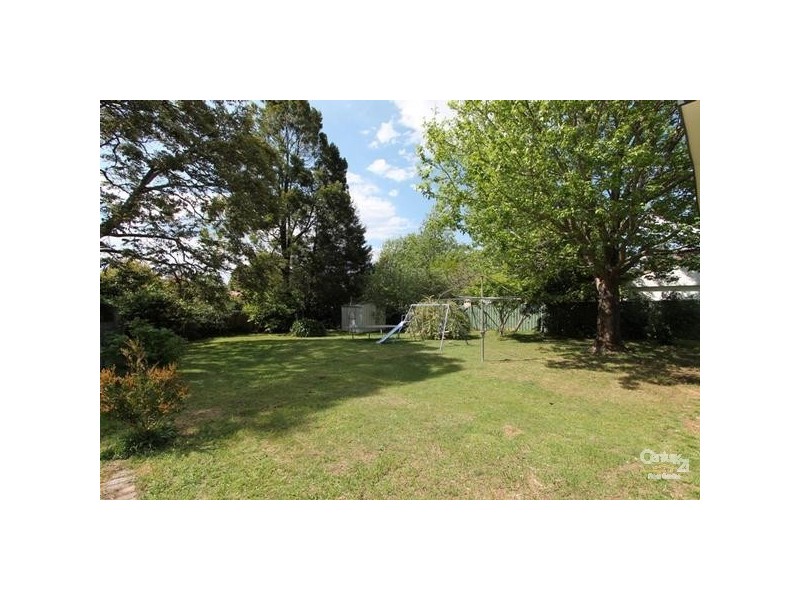 73 RAILWAY PARADE, Bullaburra NSW 2784