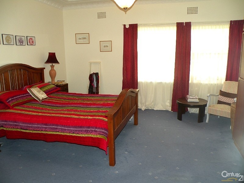 2 Sussex Street, Bullaburra NSW 2784