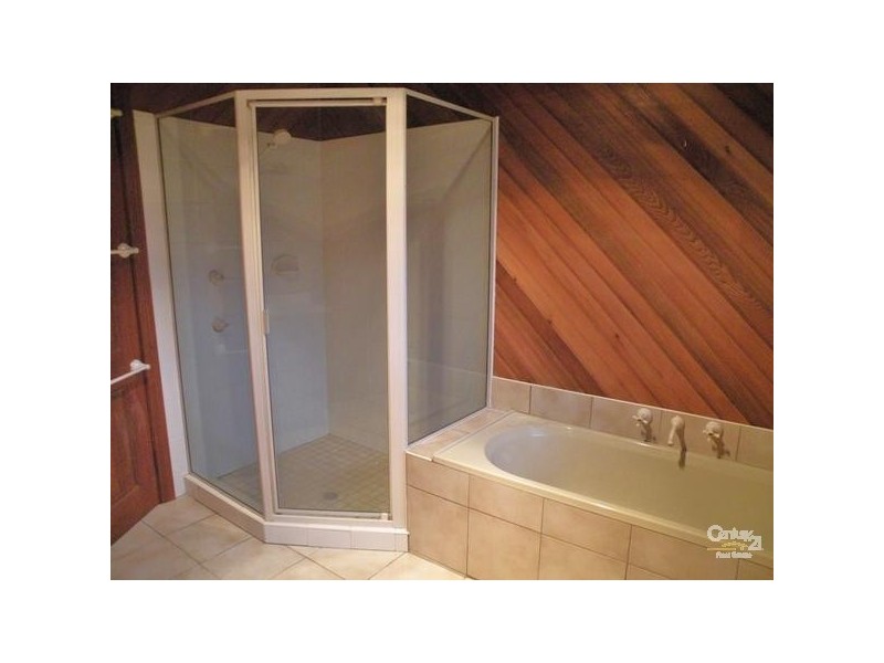 145 Valley Road, Hazelbrook NSW 2779