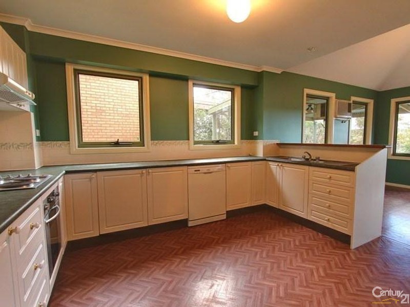 14 Careya Crescent, Woodford NSW 2778