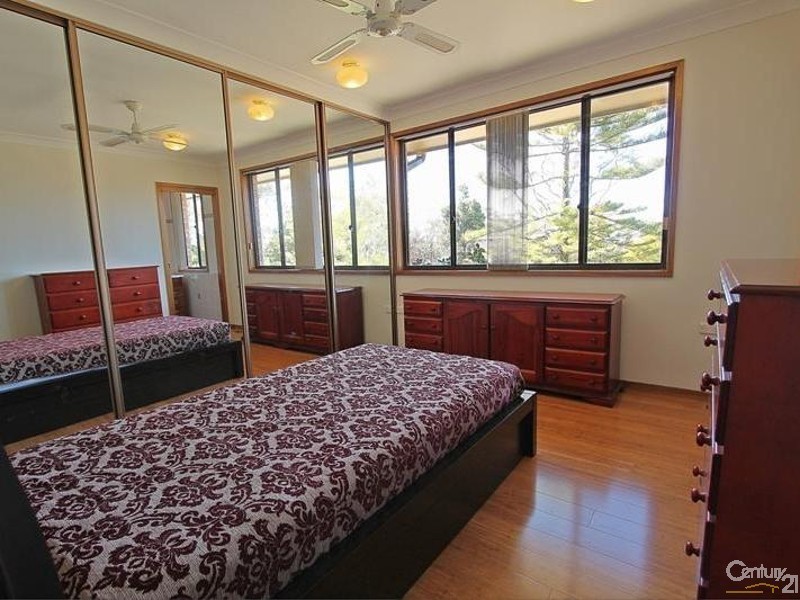 31-33 Taylor Road, Woodford NSW 2778