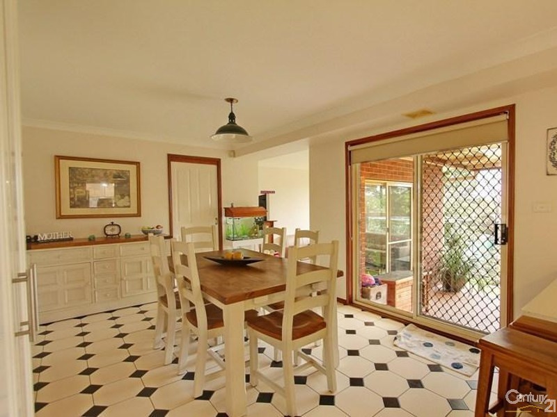 25 Bedford Road, Woodford NSW 2778