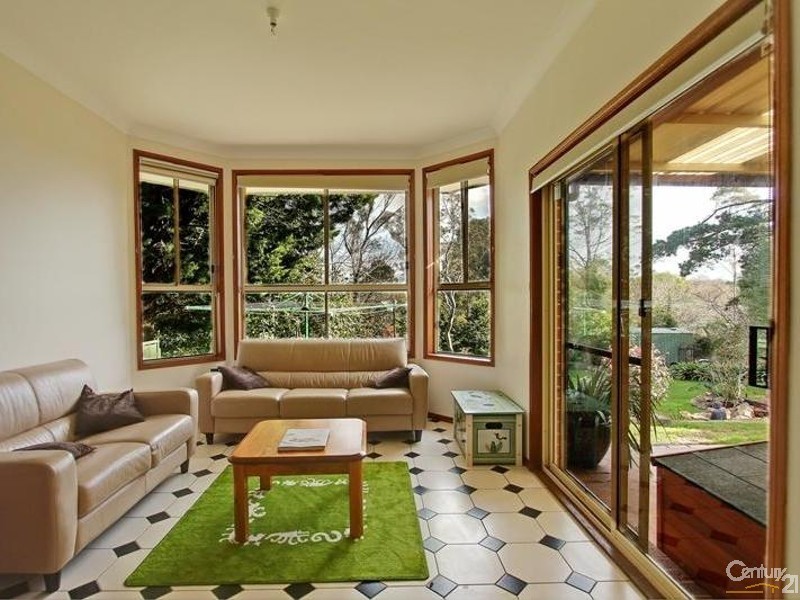 25 Bedford Road, Woodford NSW 2778