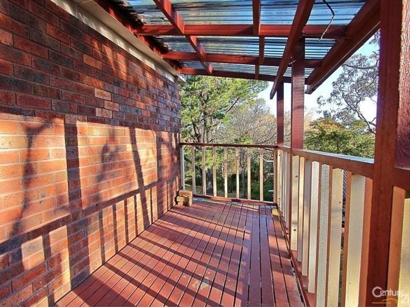 8 Grant Street, Woodford NSW 2778