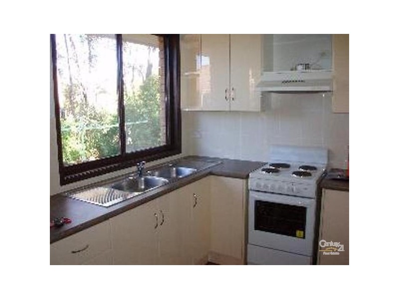 24 Railway Parade, Hazelbrook NSW 2779