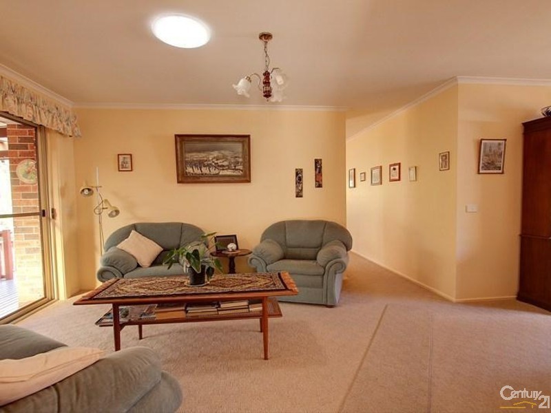 73 Hall Parade, Hazelbrook NSW 2779