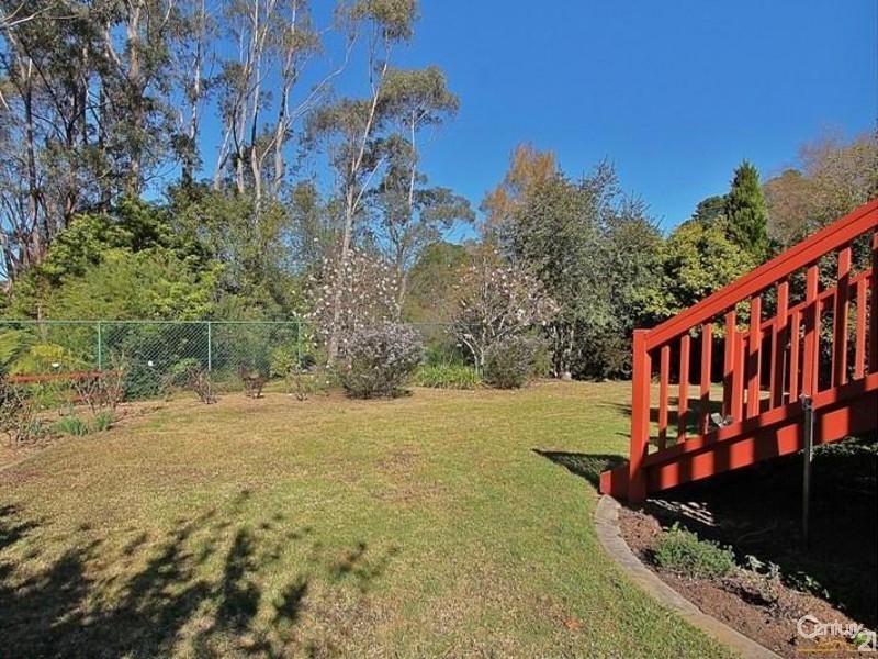 73 Hall Parade, Hazelbrook NSW 2779