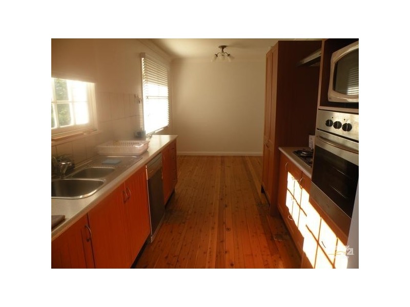 10-12 CUNNINGHAM STREET, Hazelbrook NSW 2779