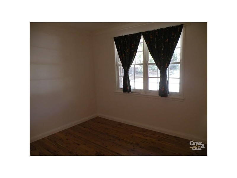 10-12 CUNNINGHAM STREET, Hazelbrook NSW 2779