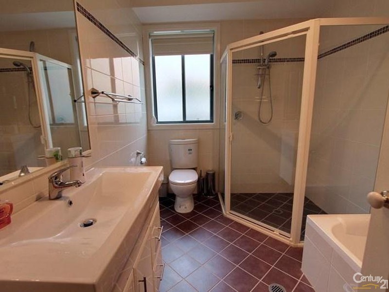 Unit 2/35 Glendarrah Street, Hazelbrook NSW 2779
