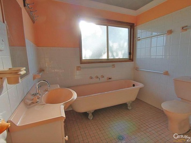 58 Badgerys Crescent, Lawson NSW 2783