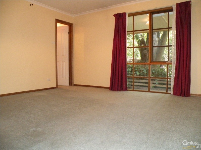 15 Wide View Avenue, Woodford NSW 2778
