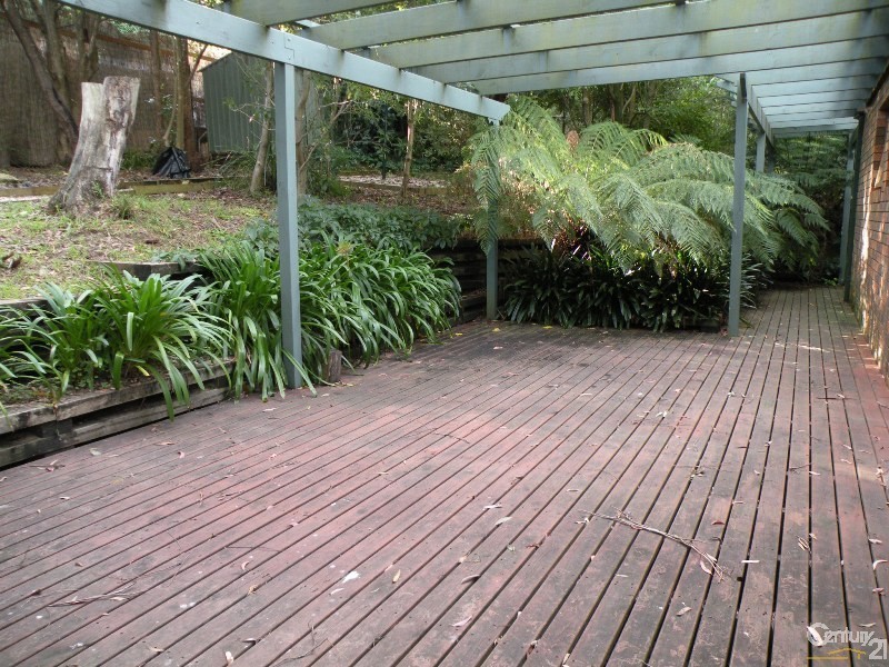 15 Wide View Avenue, Woodford NSW 2778