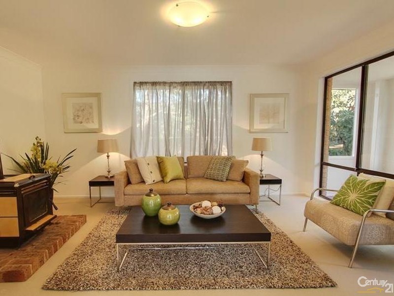 25 Railway Parade, Bullaburra NSW 2784