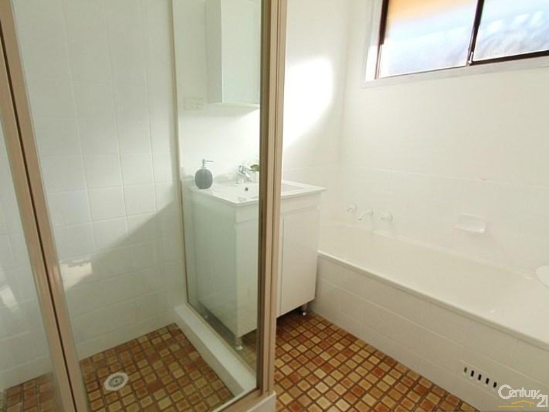 25 Railway Parade, Bullaburra NSW 2784