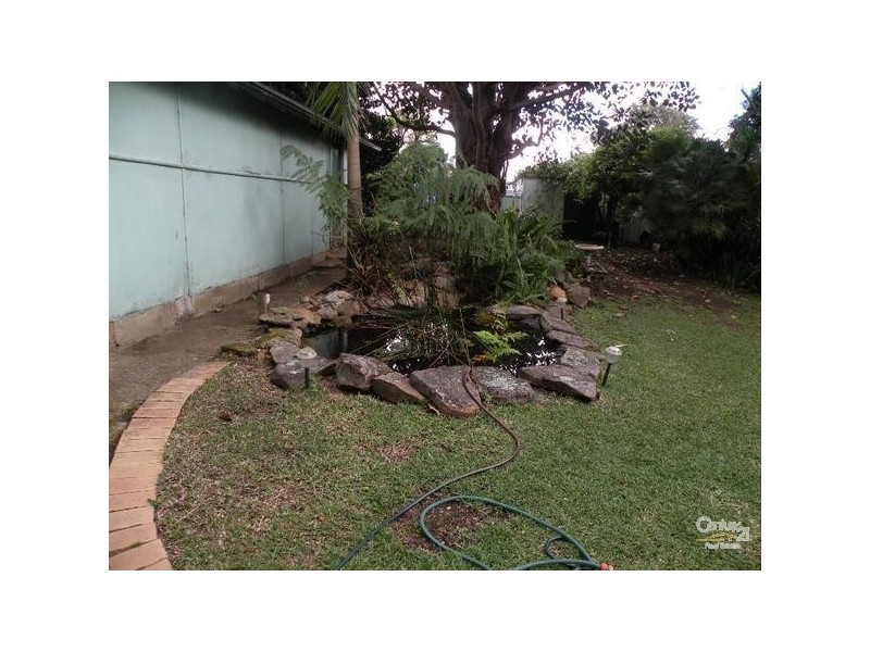 11 Bourke Street, Blaxland NSW 2774
